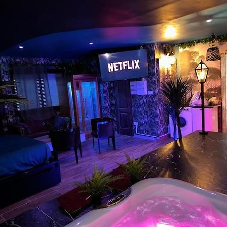 Marbella Logement Privatif -Jacuzzi-Sauna La Valette-du-Var Esterno foto